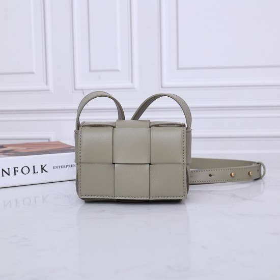 Bottega Veneta ​‍Cassette