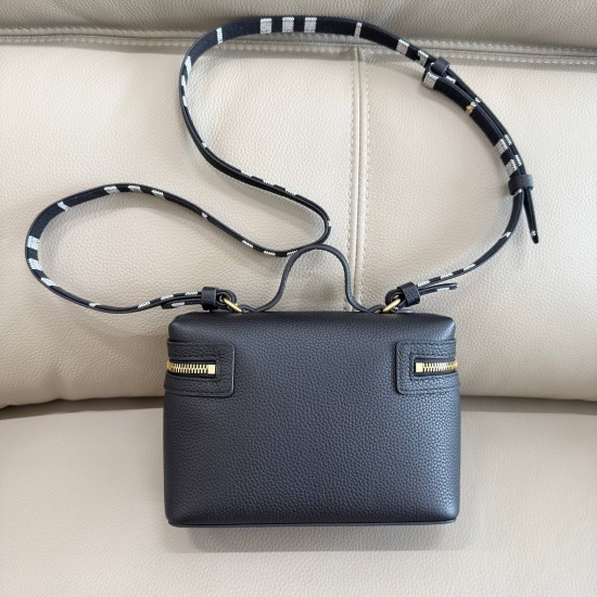 BURBERRY BAGS
