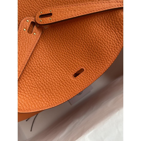 HERMÈS Lindy