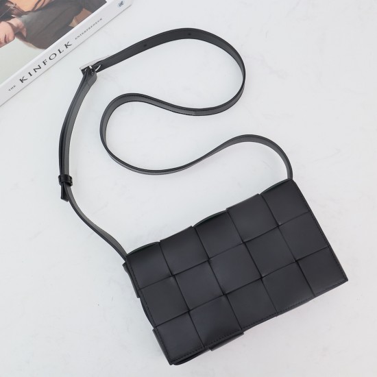 Bottega Veneta ​‍Cassette