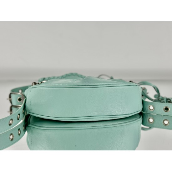 Balenciaga Le Cagole