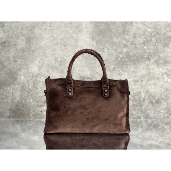 Balenciaga Le Cagole