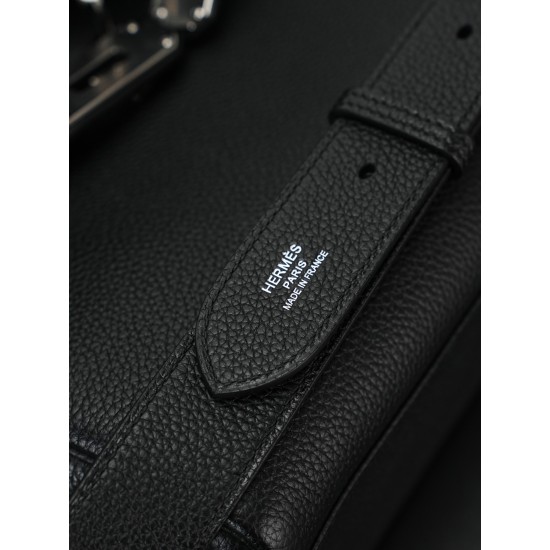 HERMÈS More