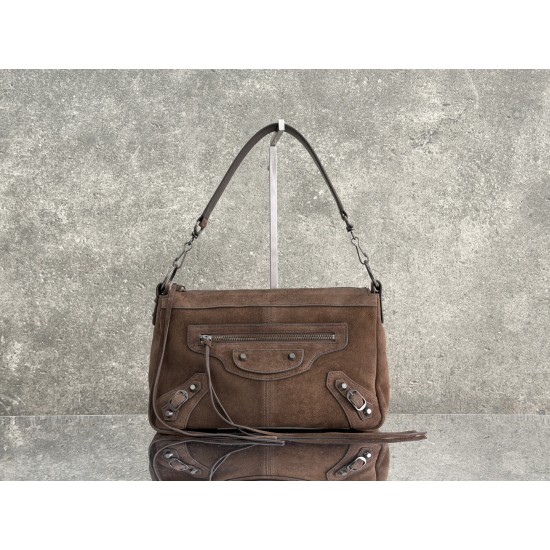 Balenciaga Le Cagole