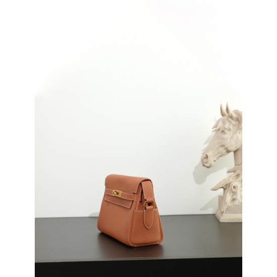 HERMÈS More