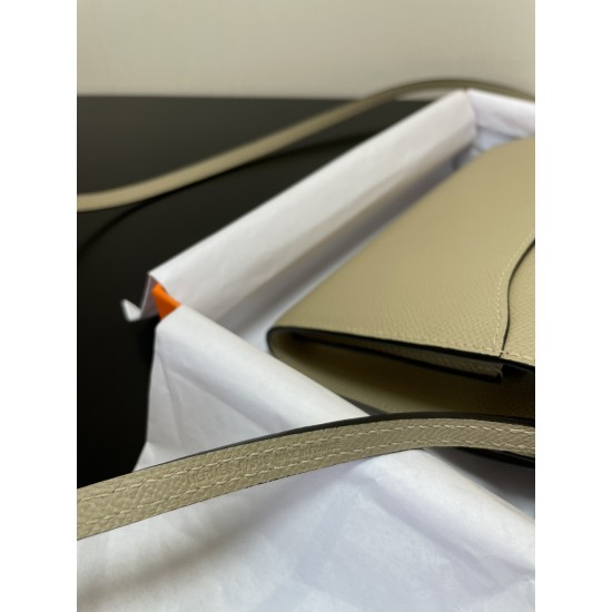 HERMÈS Constance