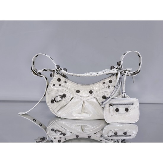 Balenciaga Le Cagole
