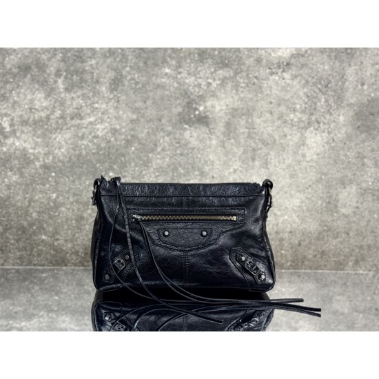 Balenciaga Le Cagole