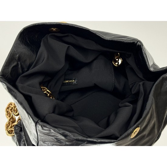 Balenciaga More ←