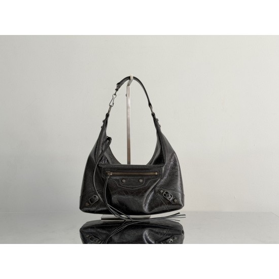 Balenciaga Le Cagole
