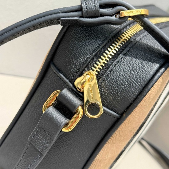 BURBERRY BAGS