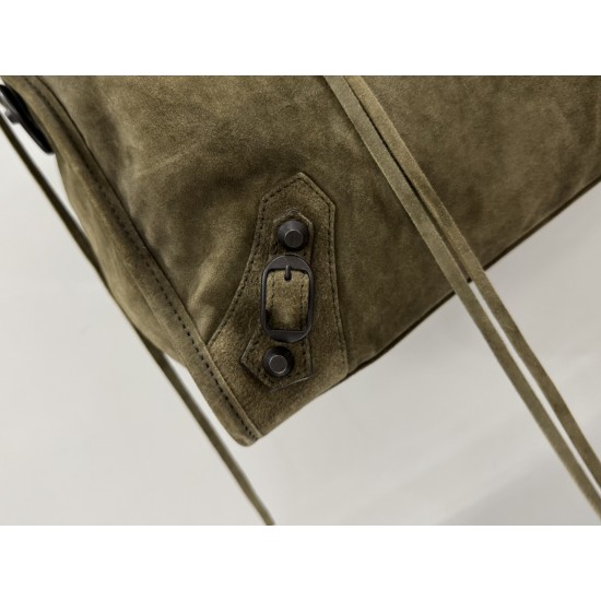 Balenciaga Le Cagole