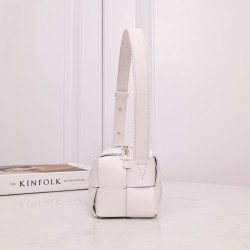 Bottega Veneta ​‍Cassette