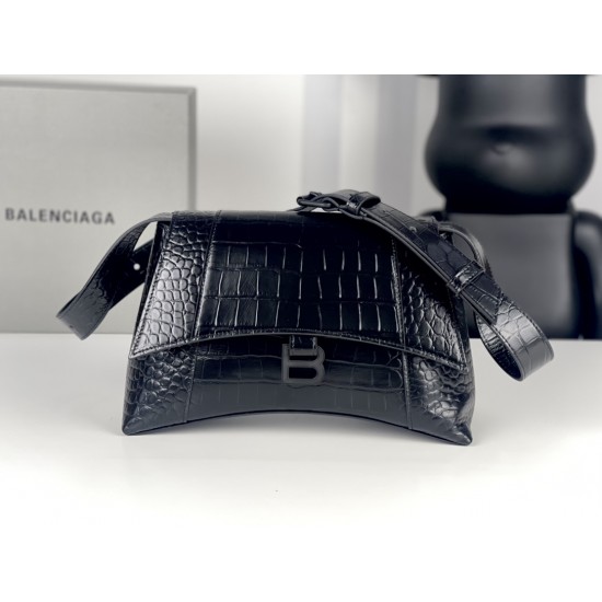 Balenciaga Downtown
