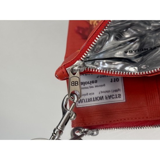 Balenciaga More ←