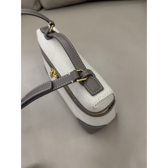 Loro Piana BAGS