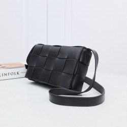 Bottega Veneta ​‍Cassette