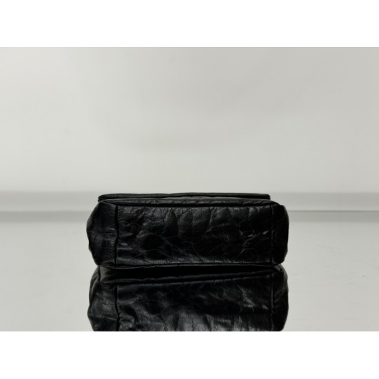 Balenciaga More ←