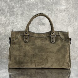 Balenciaga Le Cagole