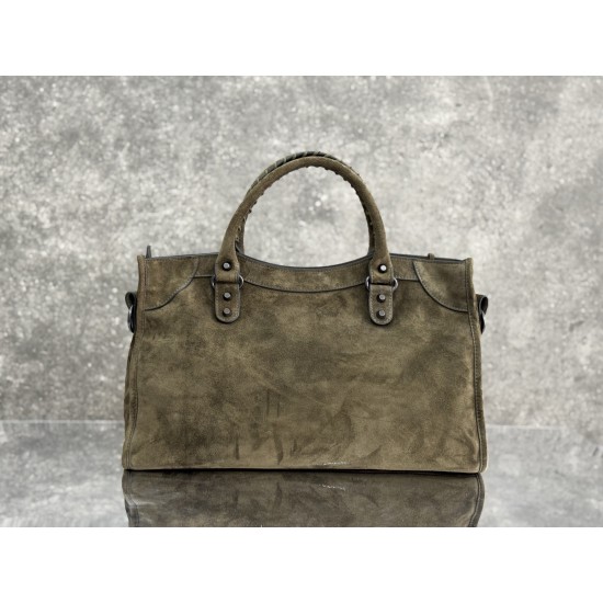 Balenciaga Le Cagole