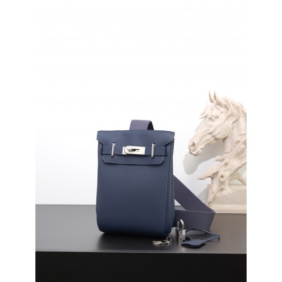HERMÈS More