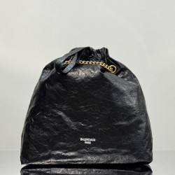 Balenciaga More ←