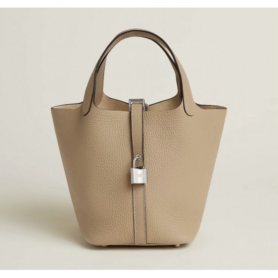 Style：Picotin lockColour：S2风衣灰/sliverSize：18cmLeather：clemenceHardware：sliver菜篮18cm，风衣灰牛皮，银扣，高级全手工专属定制‼️