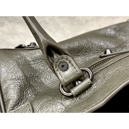 Balenciaga Le Cagole