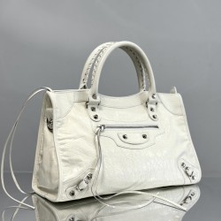 Balenciaga Le Cagole
