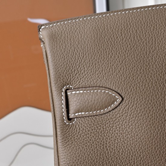 HERMÈS More