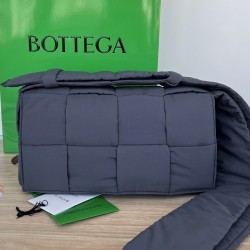 Bottega Veneta ​‍Cassette
