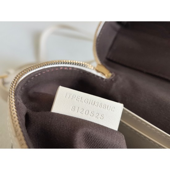 BURBERRY BAGS