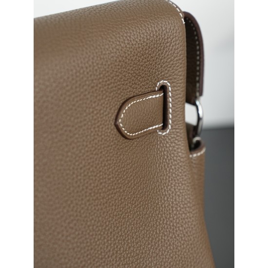 HERMÈS More