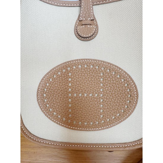 HERMÈS Evelyne