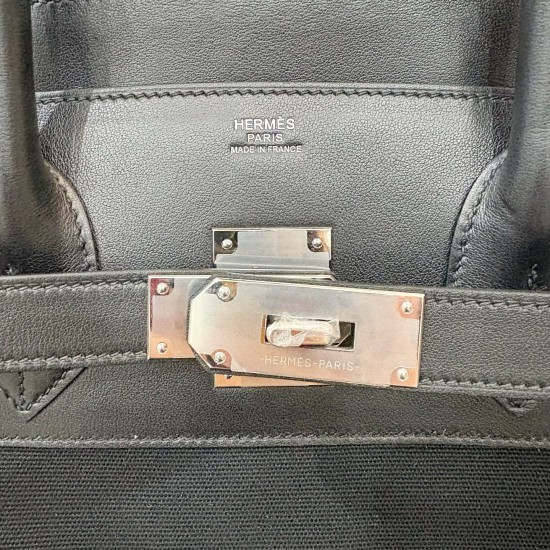 HERMÈS More