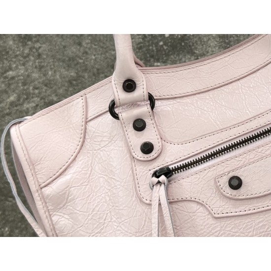 Balenciaga Le Cagole