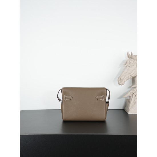 HERMÈS More