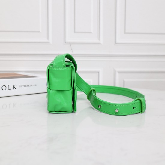 Bottega Veneta ​‍Cassette