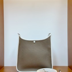 HERMÈS Evelyne