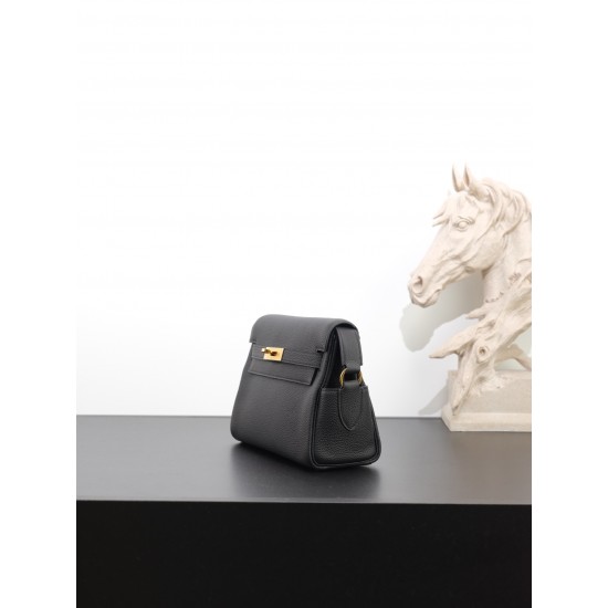 HERMÈS More
