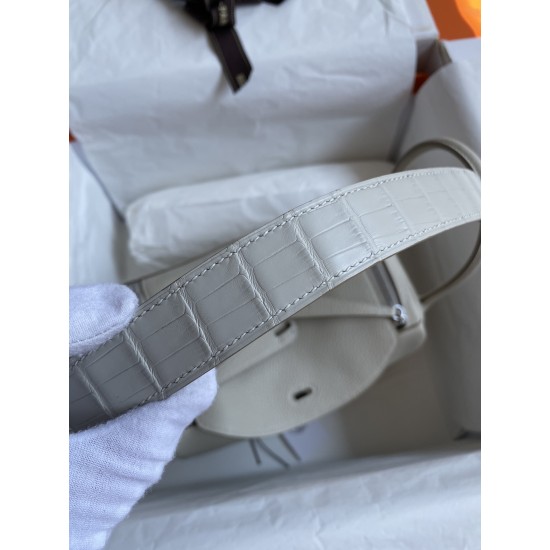 HERMÈS Lindy
