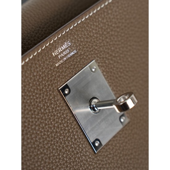 HERMÈS More