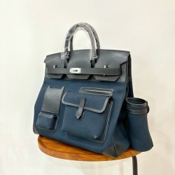 HERMÈS More
