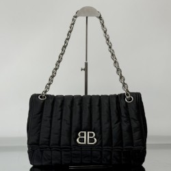Balenciaga More ←
