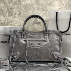 Balenciaga Le Cagole