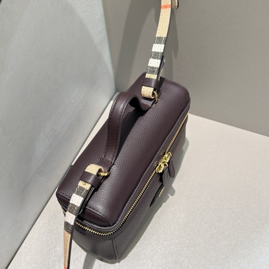 BURBERRY BAGS