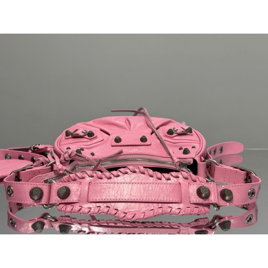 Balenciaga Le Cagole