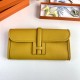 HERMÈS Clutchs