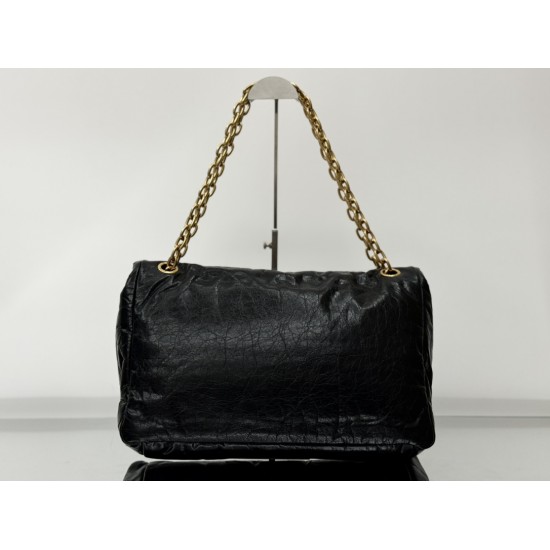 Balenciaga More ←