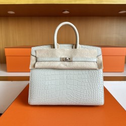 HERMÈS Birkin